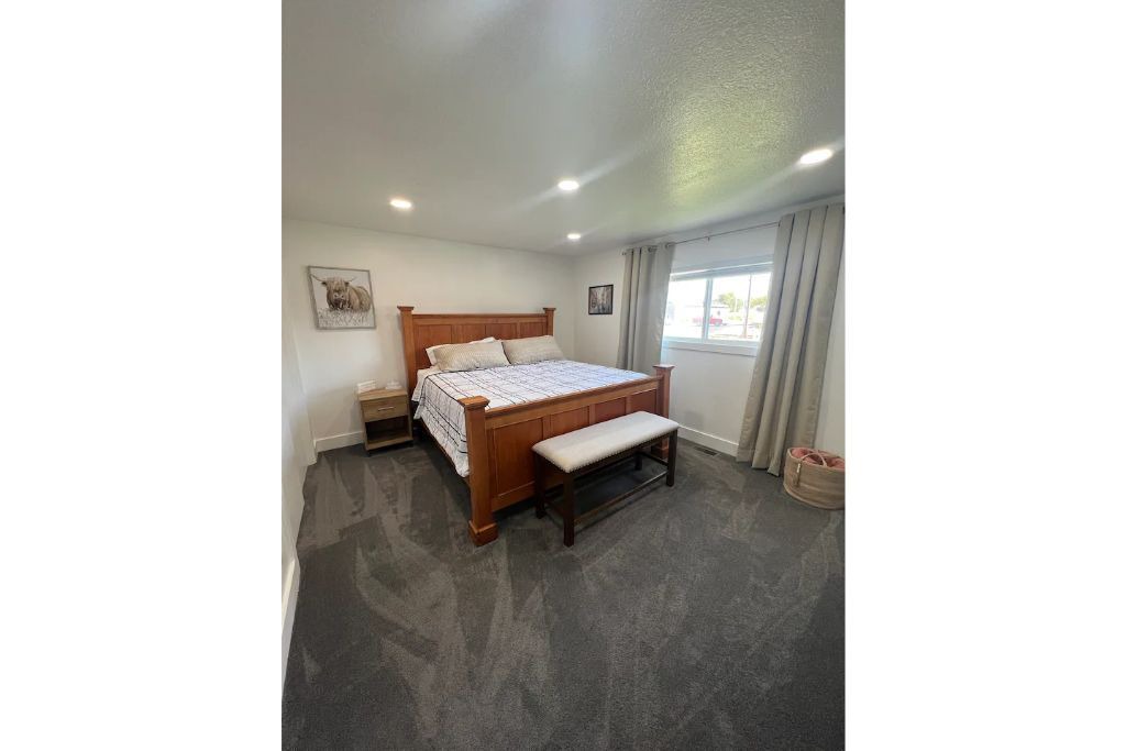 Photo of Bedroom in American Falls