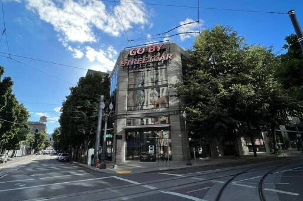 Photo of Others in Pearl District