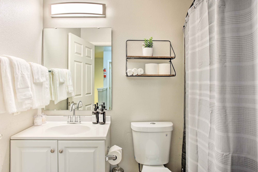 Photo of Bathroom in University Place