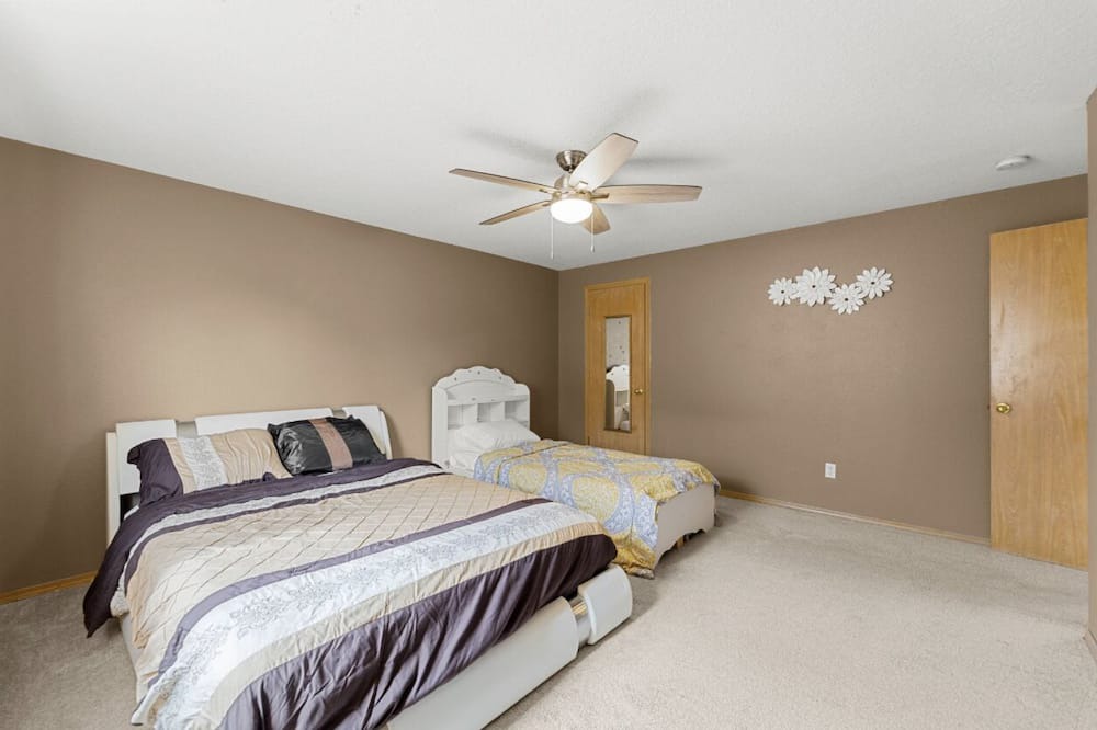 Photo of Bedroom in Pleasant Valley