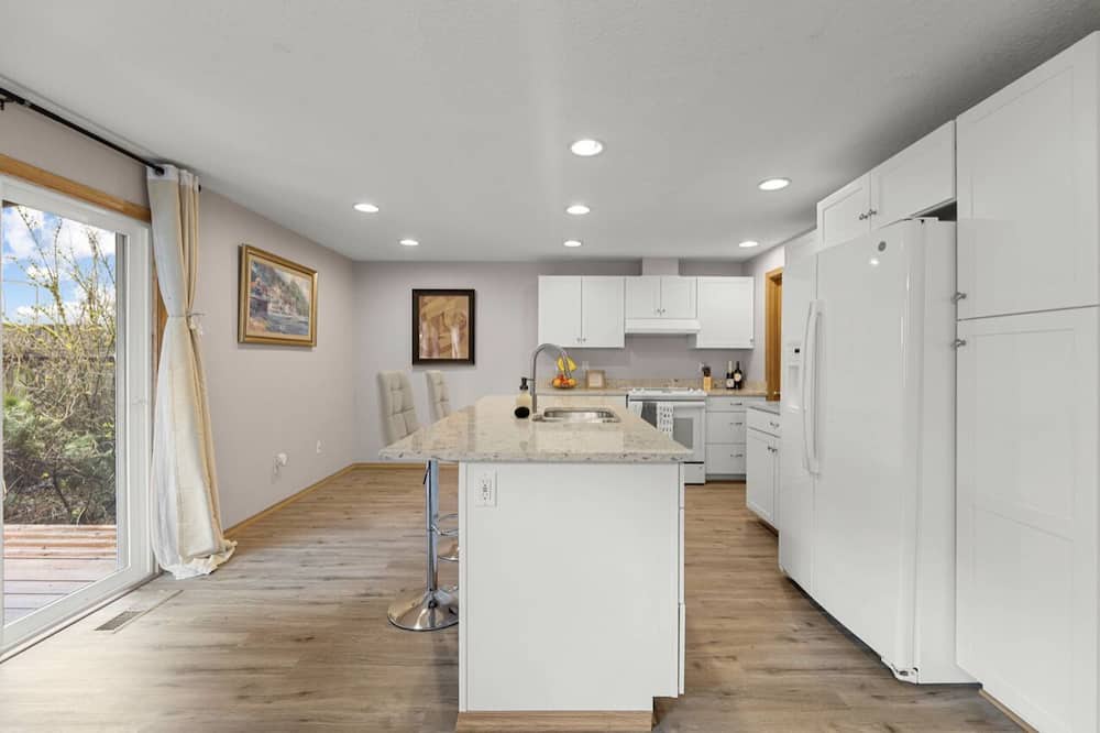 Photo of Kitchen in Pleasant Valley