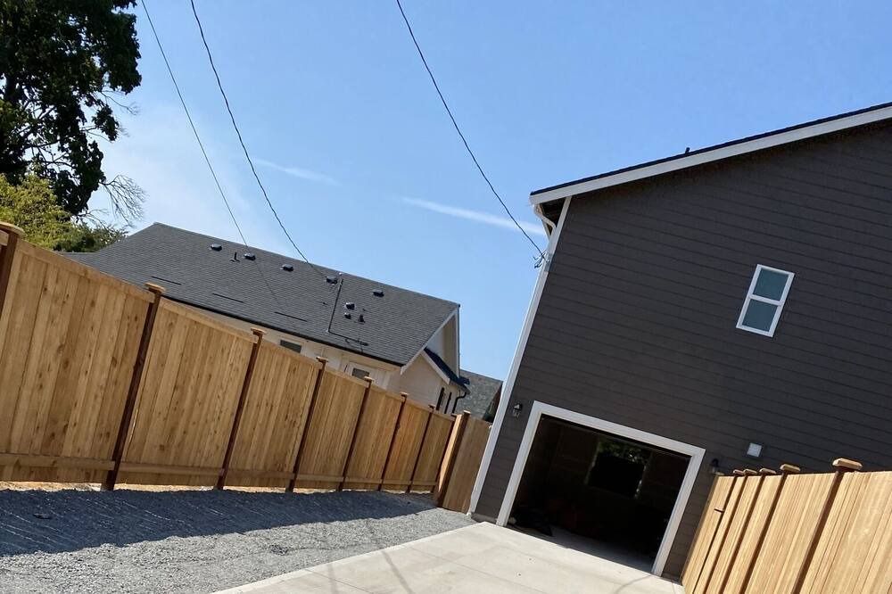 Photo of Others in South Tacoma