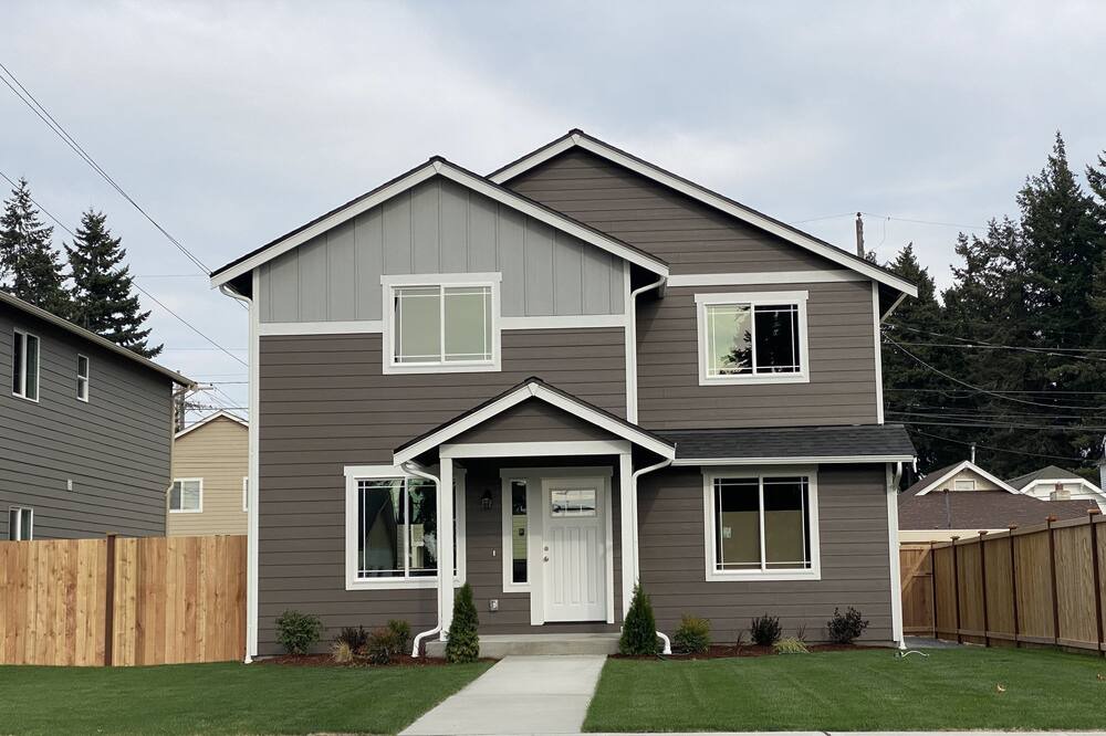 Photo of Outdoor in South Tacoma