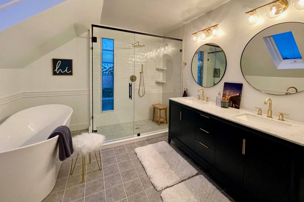 Photo of Bathroom in Poulsbo