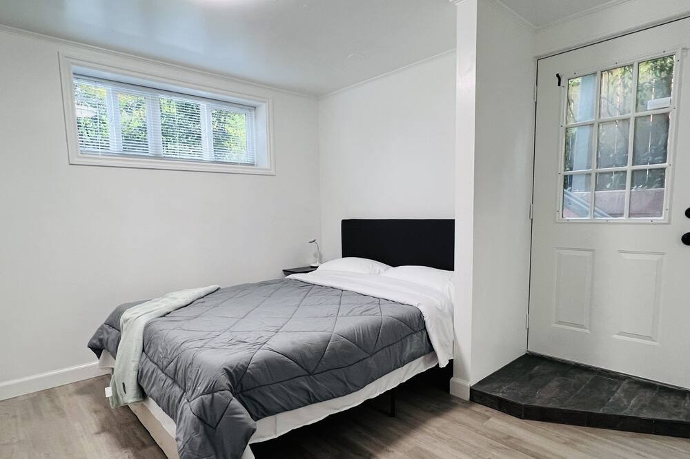 Photo of Bedroom in Wallingford