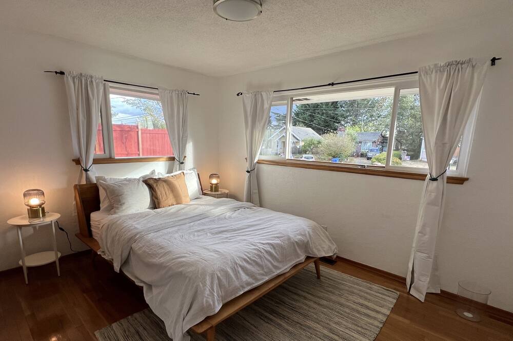 Photo of Bedroom in South End