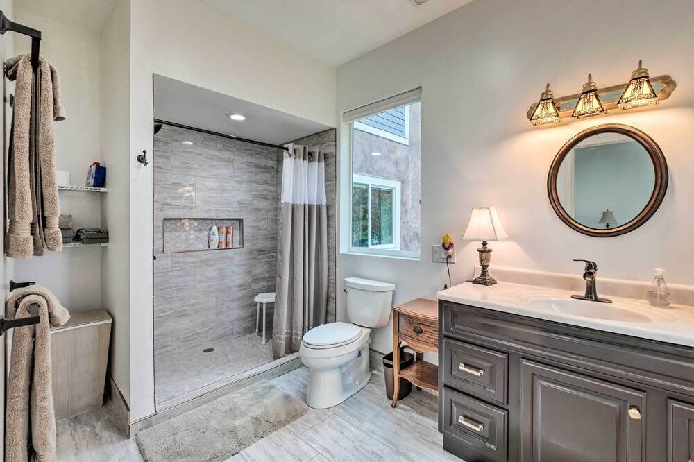 Photo of Bathroom in Issaquah