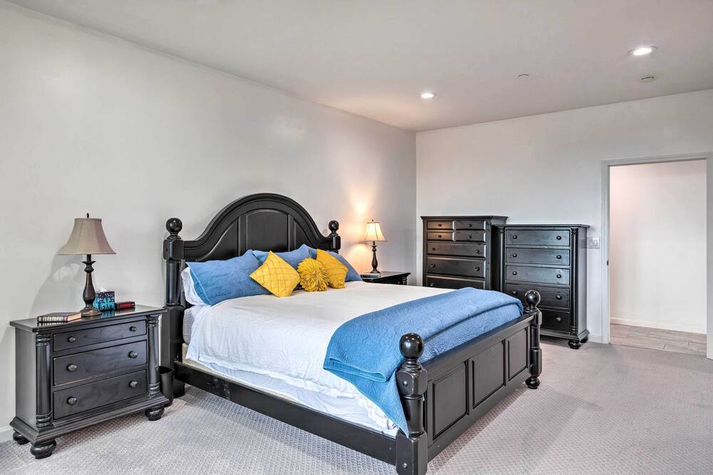 Photo of Bedroom in Issaquah