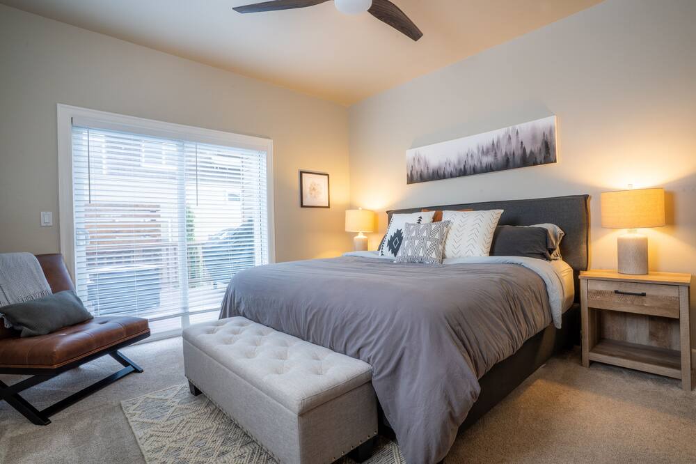 Photo of Bedroom in Westbrook Meadows