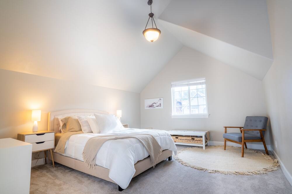 Photo of Bedroom in Westbrook Meadows