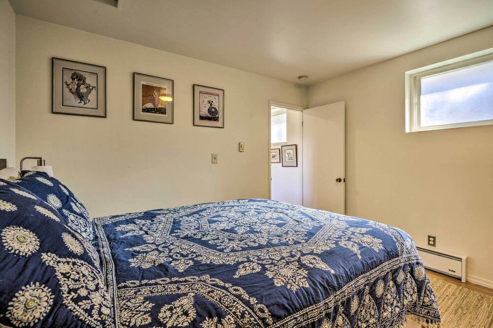 Photo of Bedroom in Lakeridge