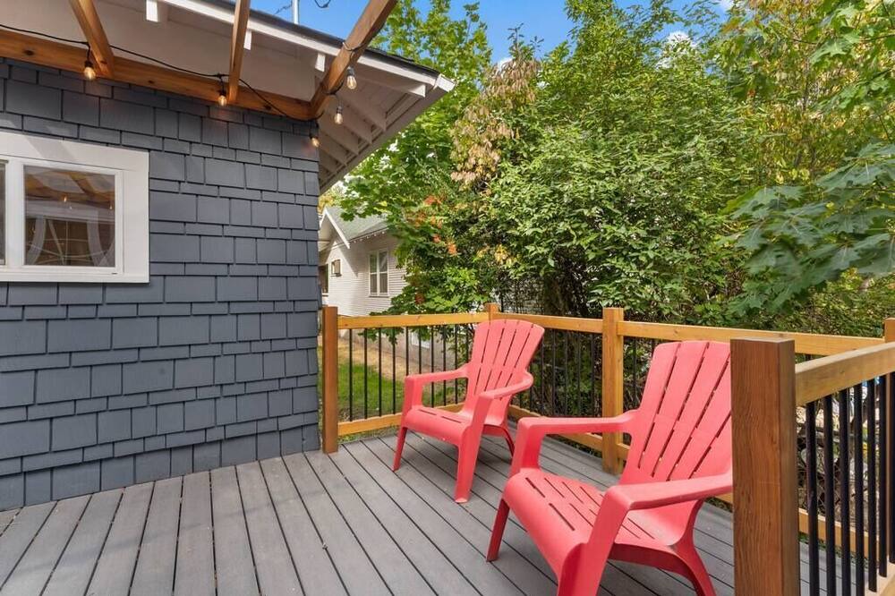 Photo of Patio Balcony in Manito