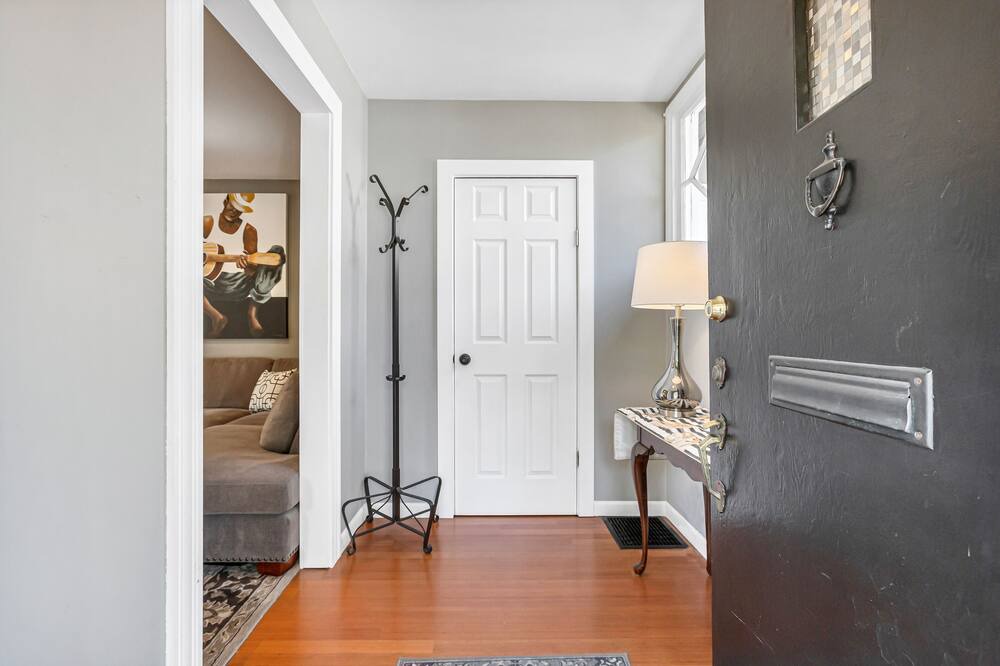 Photo of Bedroom in Mid-Beacon Hill