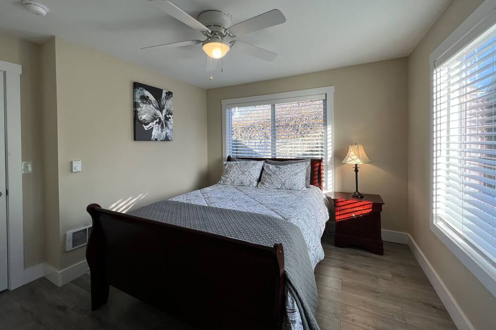 Photo of Bedroom in Monroe