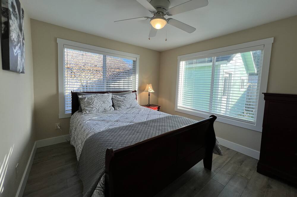 Photo of Bedroom in Monroe