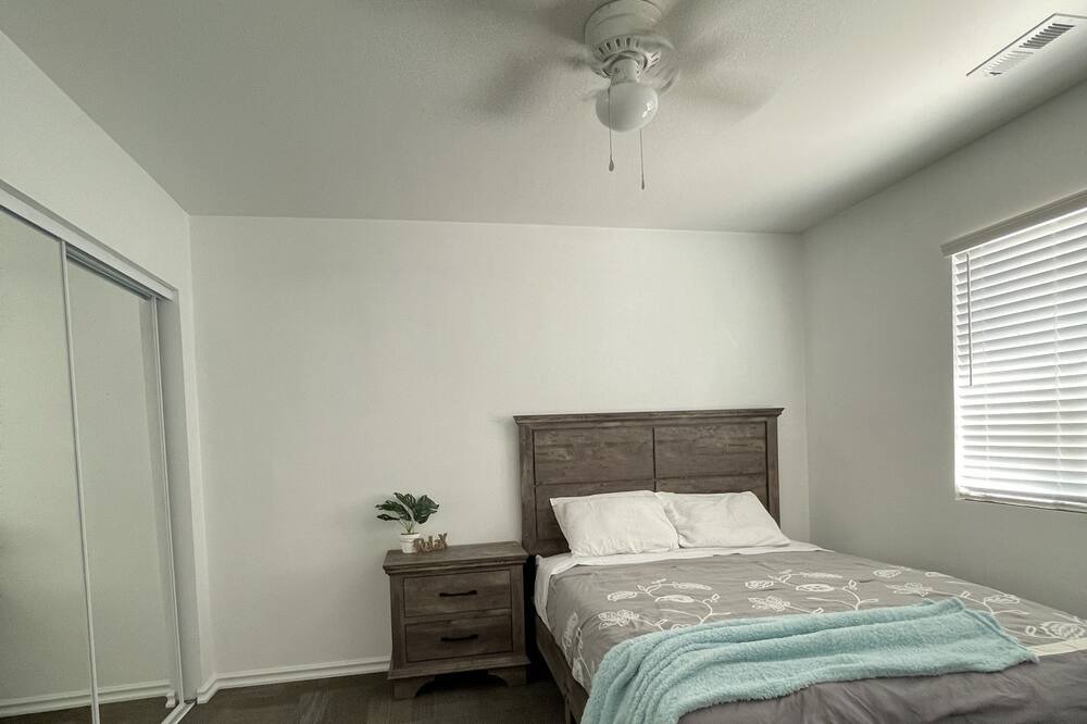 Photo of Bedroom in Rose Park