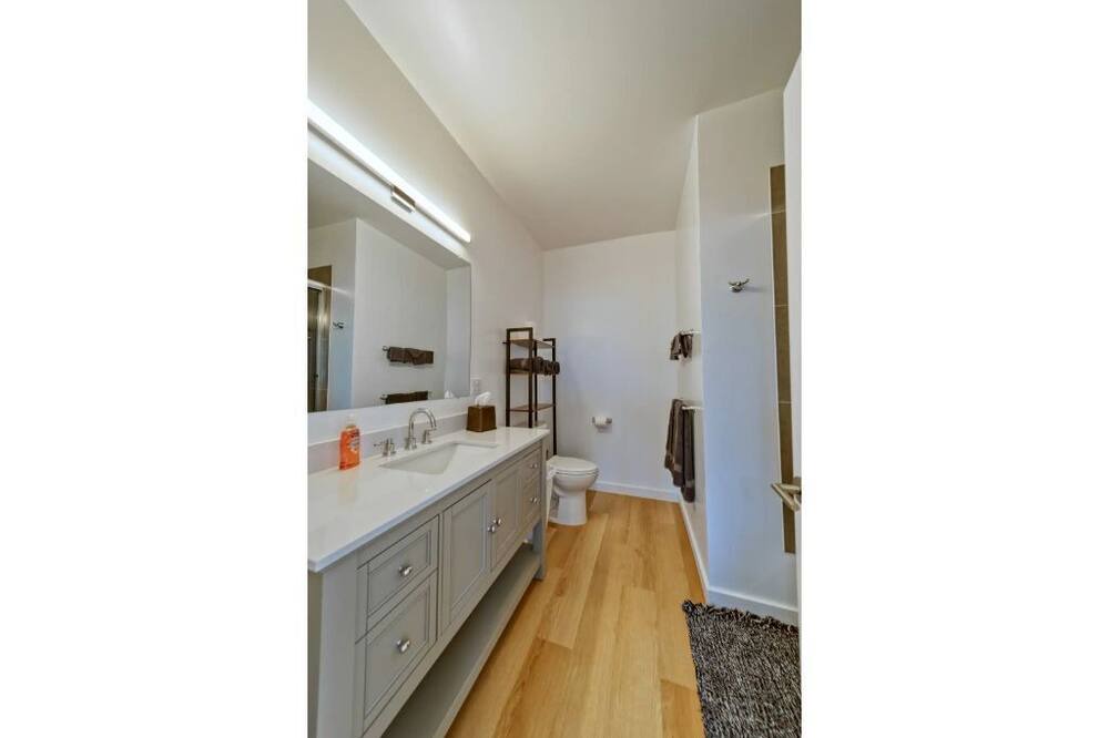 Photo of Bathroom in Grants Pass
