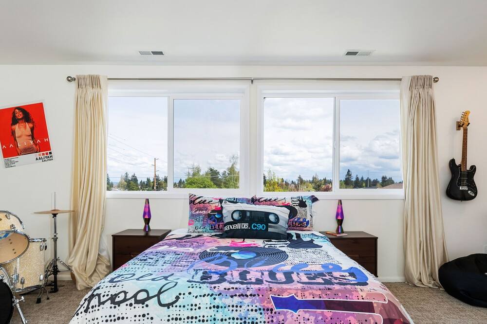 Photo of Bedroom in North End