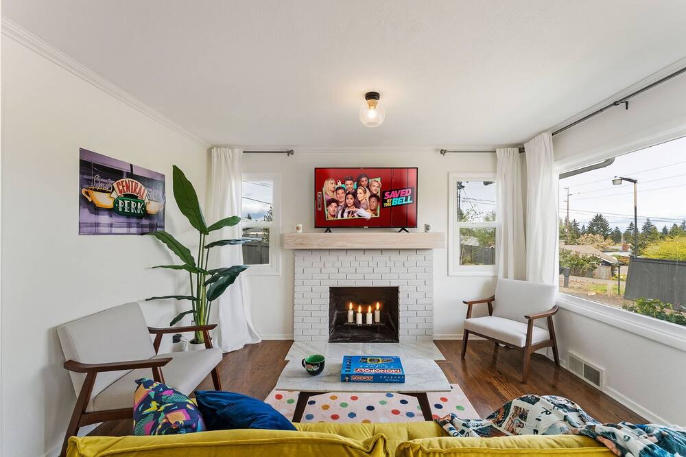 Photo of Livingroom in North End