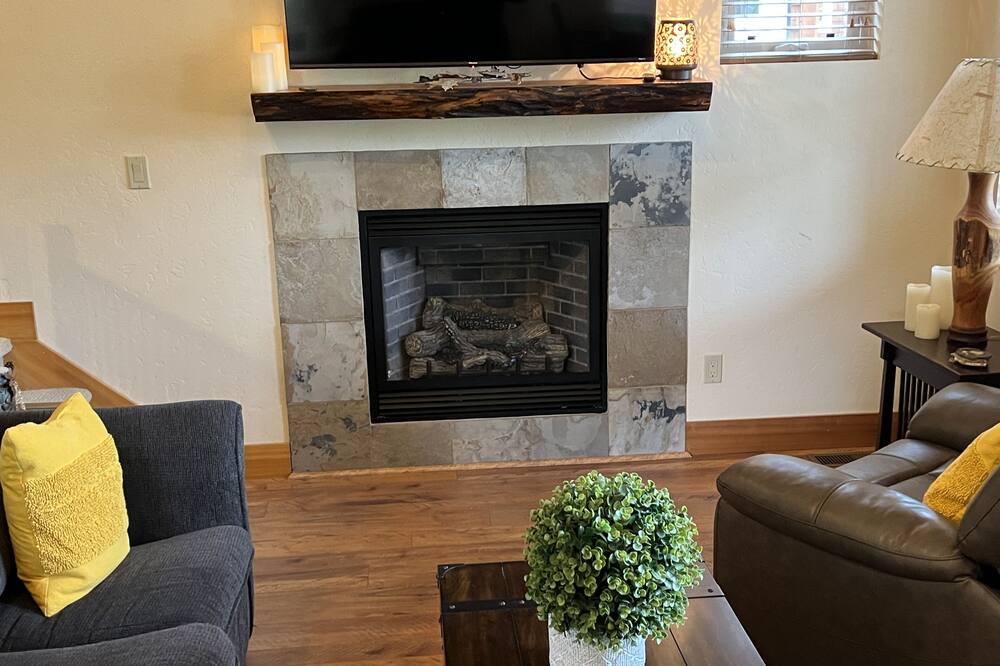 Photo of Livingroom in Dover Bay