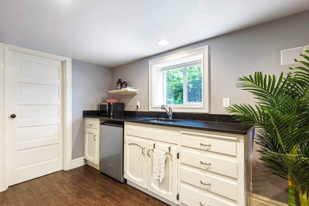 Photo of Kitchen in King
