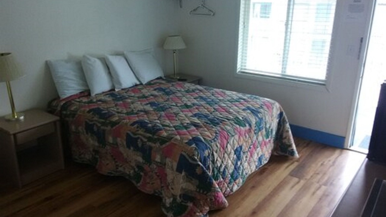Photo of Bedroom in Kellogg
