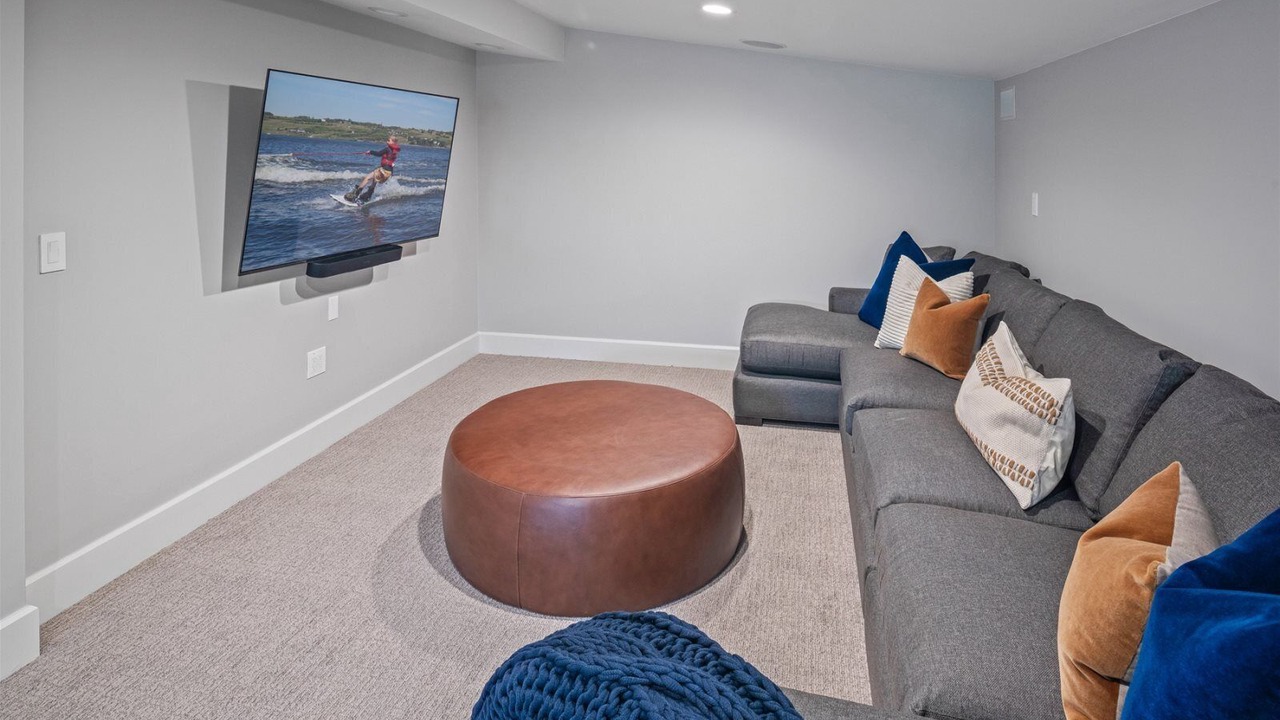 Photo of Livingroom in Sandpoint