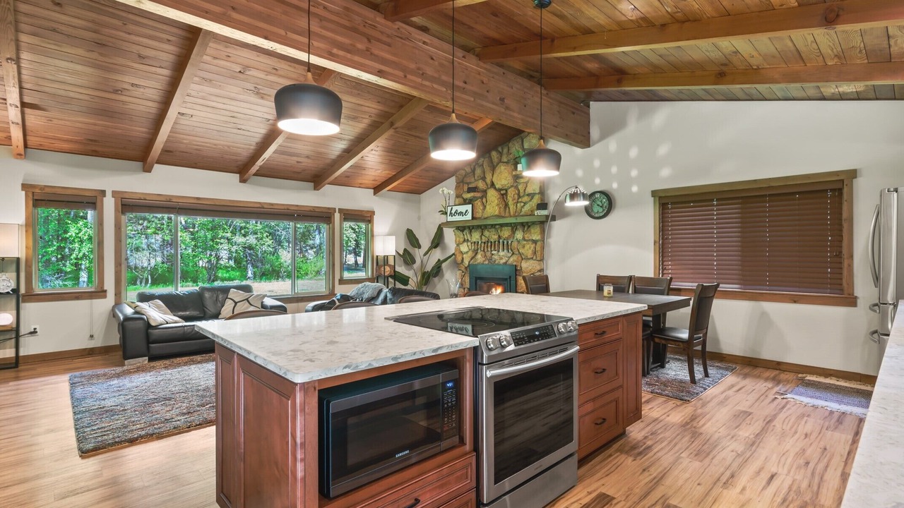 Photo of Kitchen in Naches