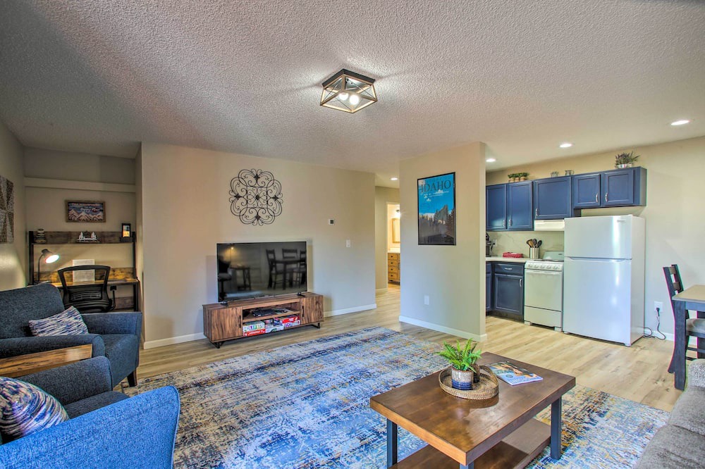 Photo of Livingroom in Blanchard