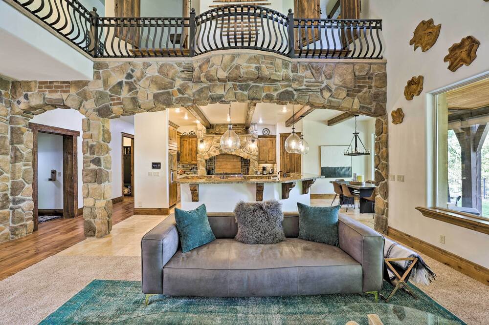 Photo of Bedroom in Eagle