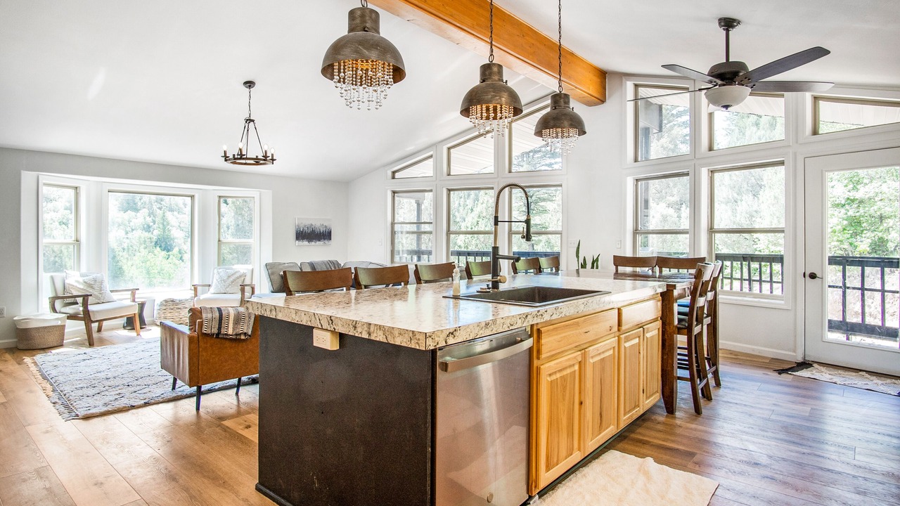 Photo of Kitchen in Lava Hot Springs