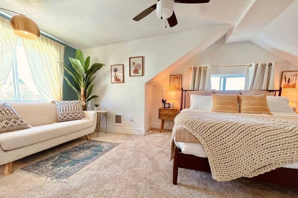 Photo of Bedroom in Central Tacoma