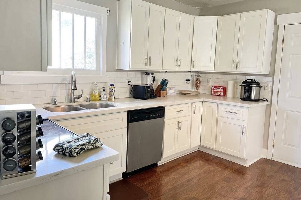 Photo of Kitchen in Central Tacoma