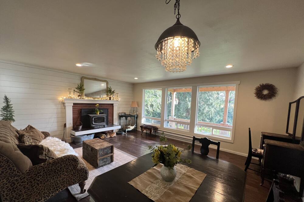 Photo of Bedroom in Camano Island