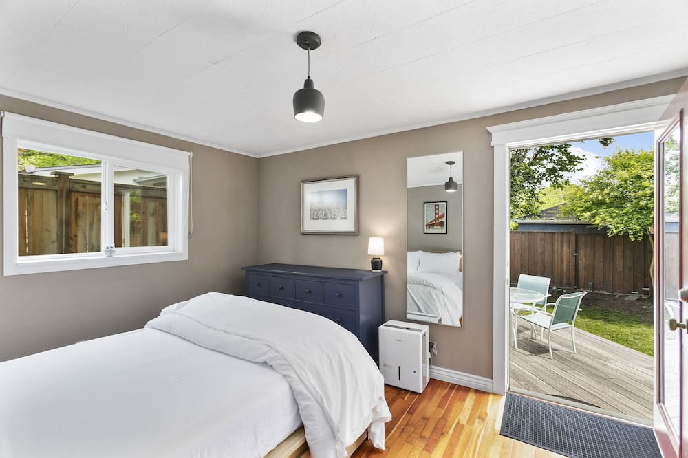 Photo of Bedroom in Ballard