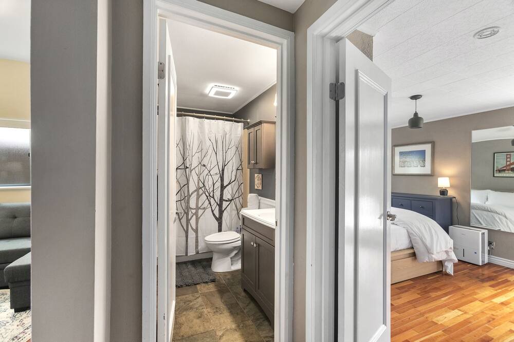Photo of Bathroom in Ballard