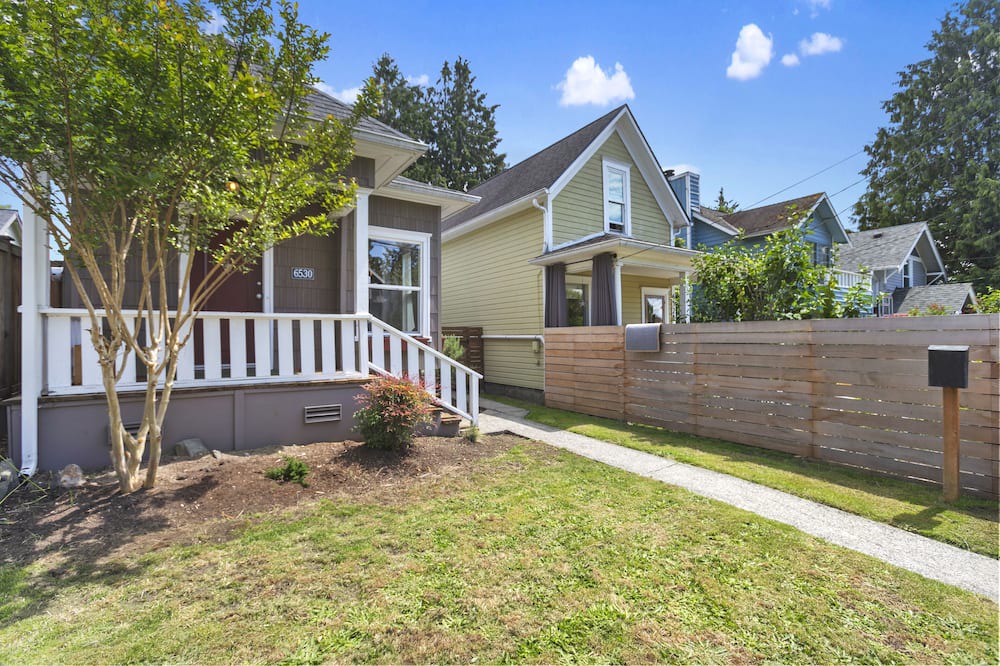 Photo of Outdoor in Ballard