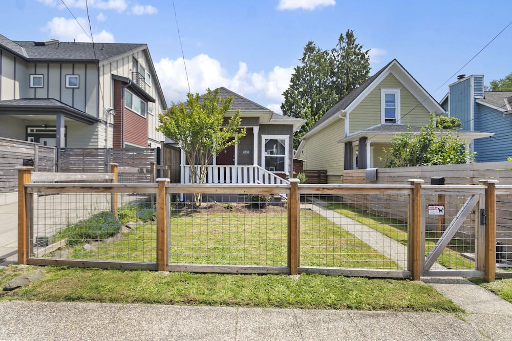 Photo of Outdoor in Ballard