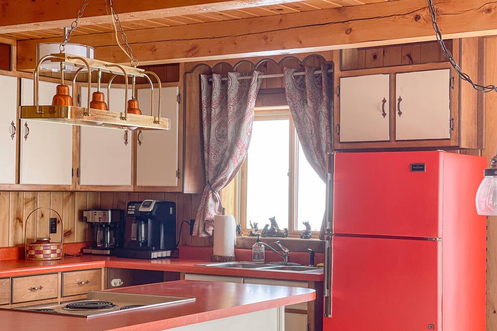 Photo of Kitchen in Game Creek