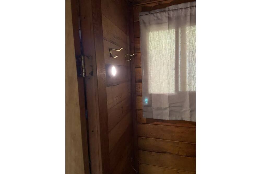 Photo of Bedroom in Marblemount