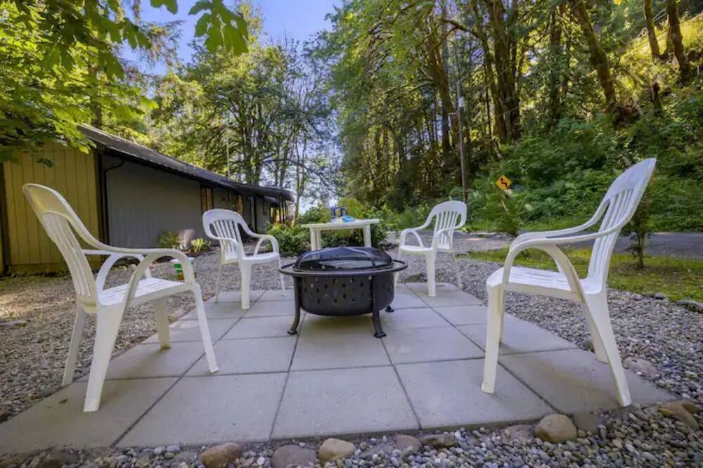 Photo of Patio Balcony in Hoodsport