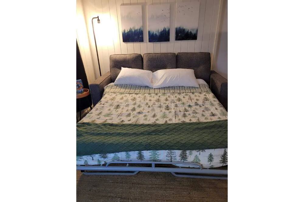 Photo of Bedroom in Hoodsport
