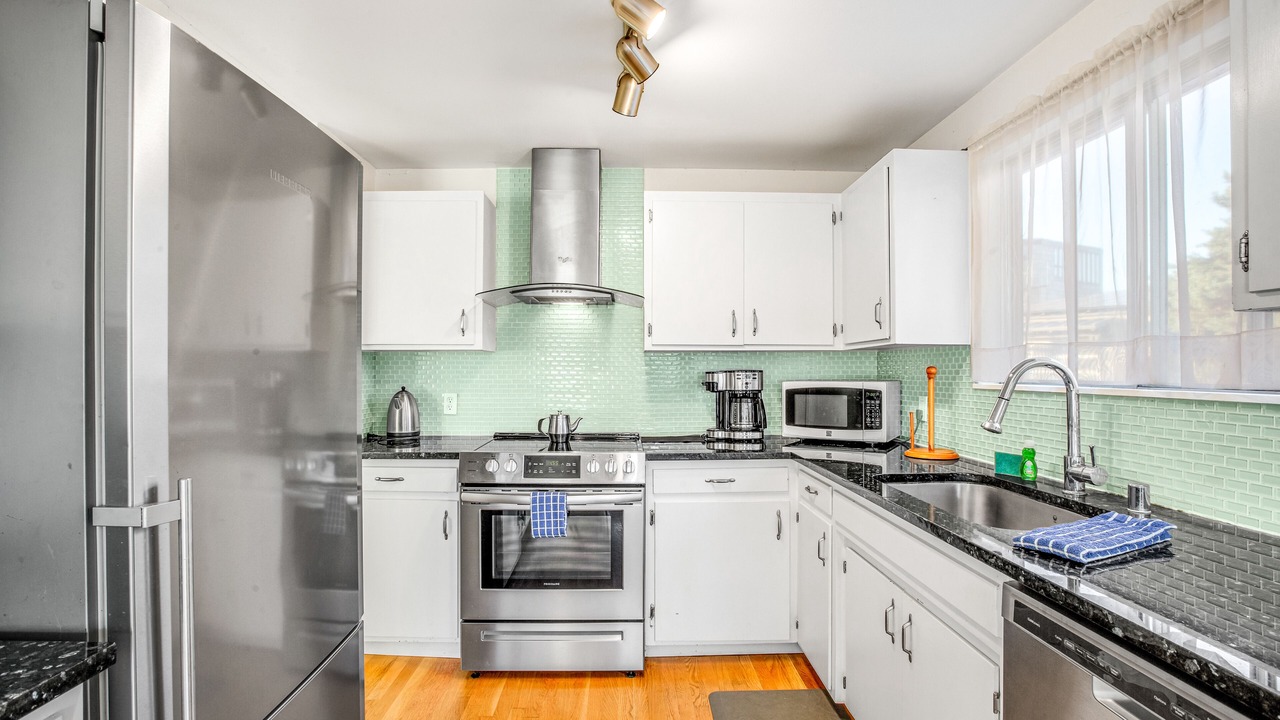 Photo of Kitchen in Rollingbay