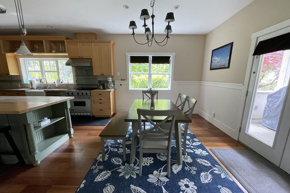 Photo of Kitchen in Bainbridge Island