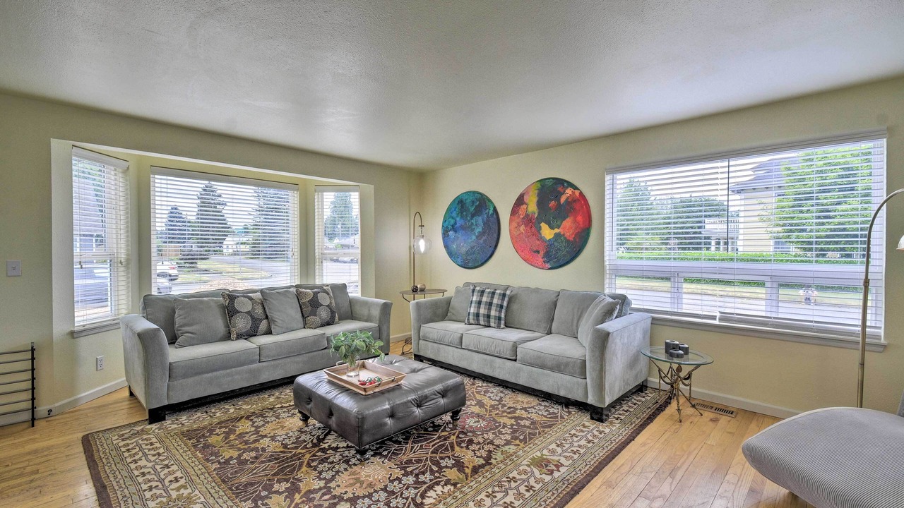 Photo of Livingroom in North End
