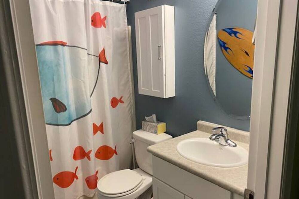 Photo of Bathroom in Lawton Park