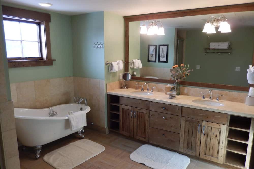 Photo of Bathroom in Teton Village