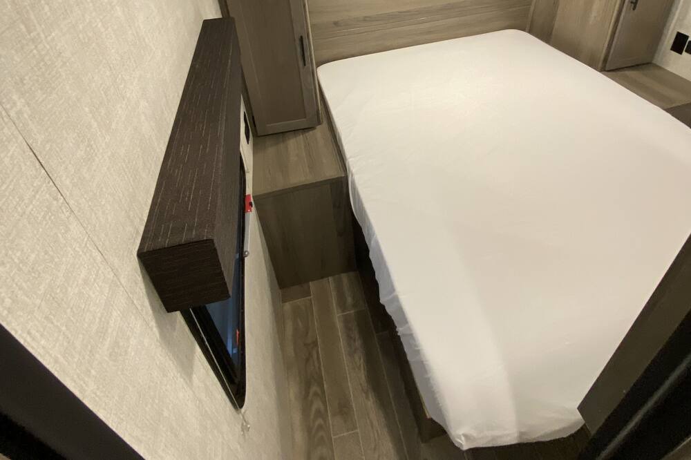 Photo of Bedroom in Cook
