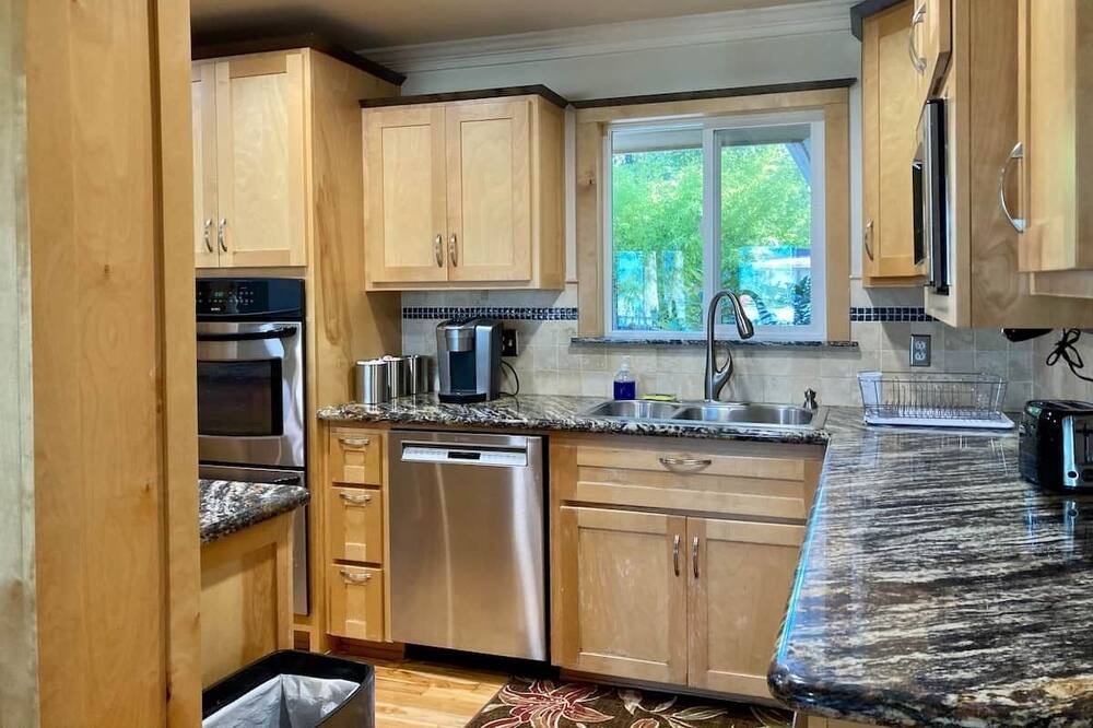 Photo of Kitchen in Grants Pass