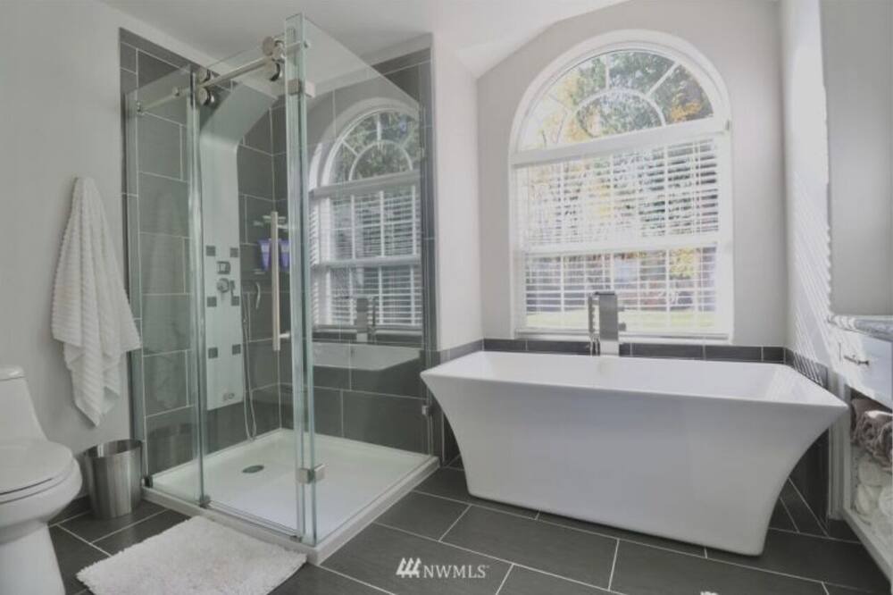 Photo of Bathroom in Puyallup